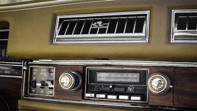 کادیلاک الدورادو 1976