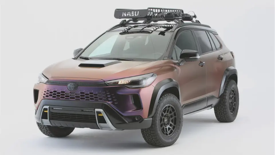 تويوتا کرولا کراس ناسو اديشن