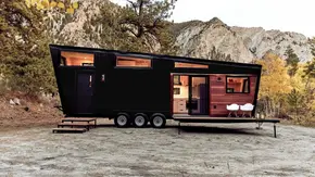 خانهای که راه میرود