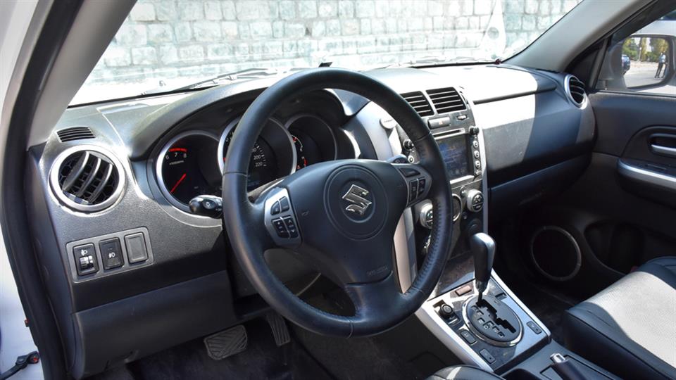 کابین سوزوکی گراند ویتارا مدل 1398