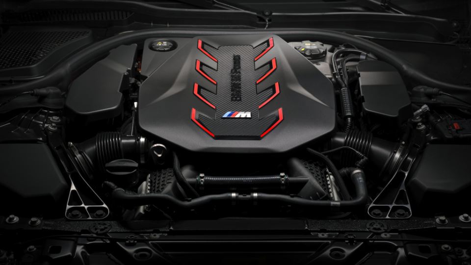 2025 ب‌ام‌و M5