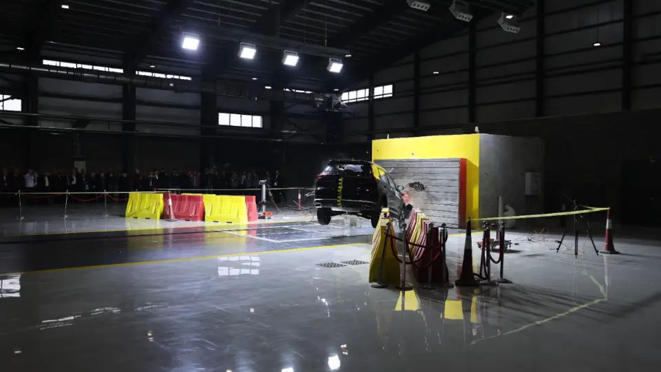 اولين تست تصادف رسمي و استاندارد در ايران انجام شد!