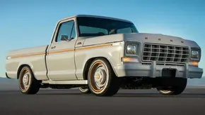 بازسازی متفاوت فورد F-100 برای SEMA
