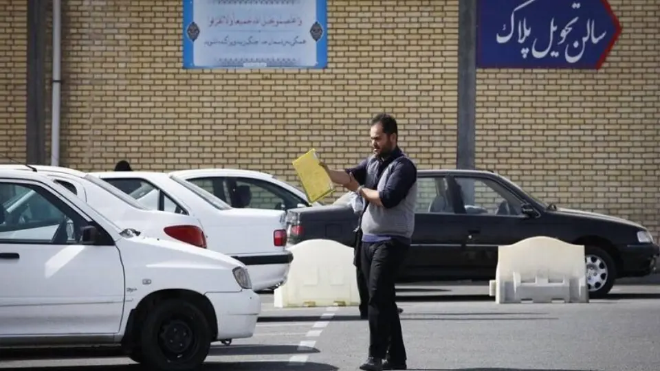 آيا مراجعه به تعويض پلاک کاهش يافته است؟