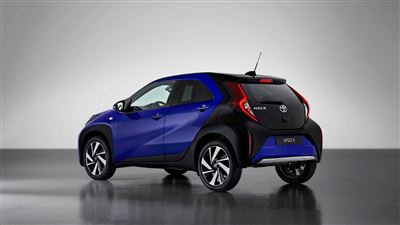 تویوتا آیگو X مدل 2022