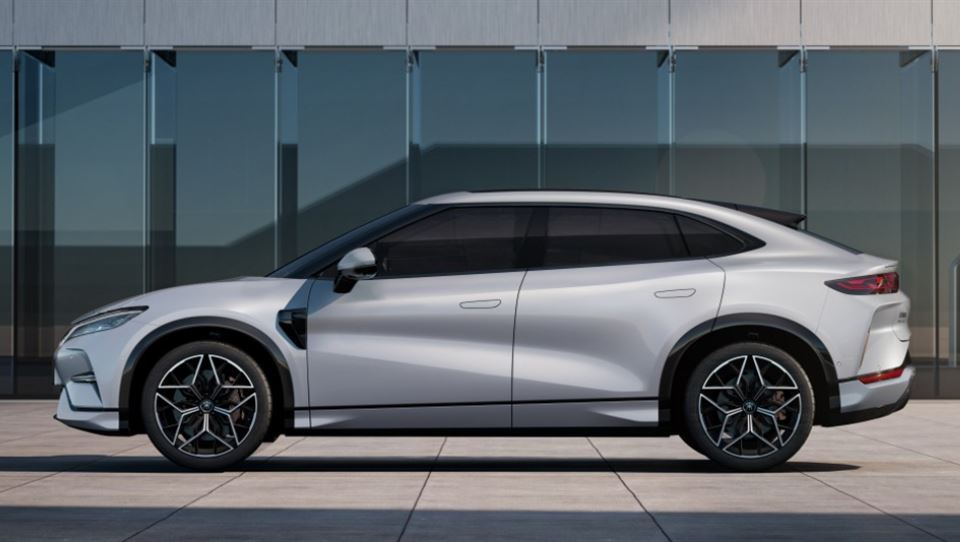 بی وای دی سانگ L