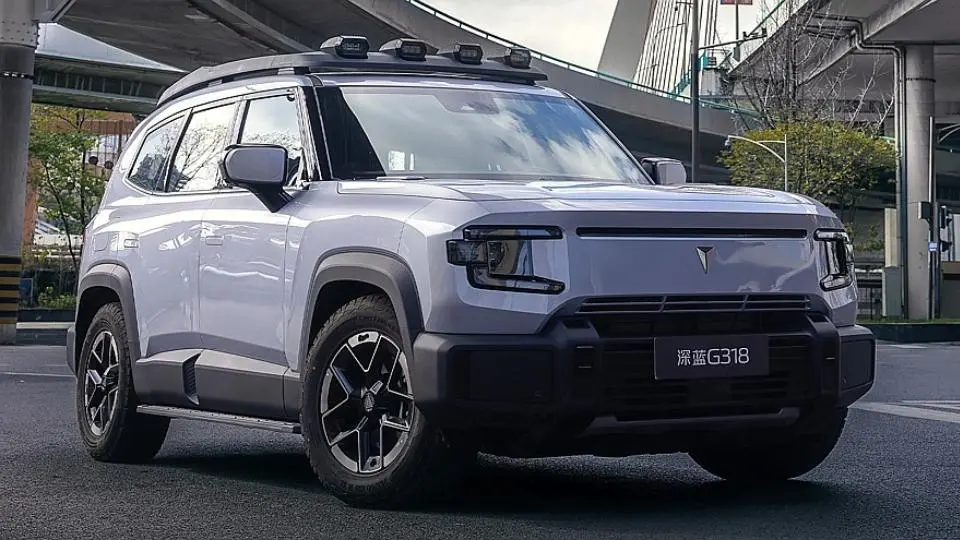 چانگان ديپال G318