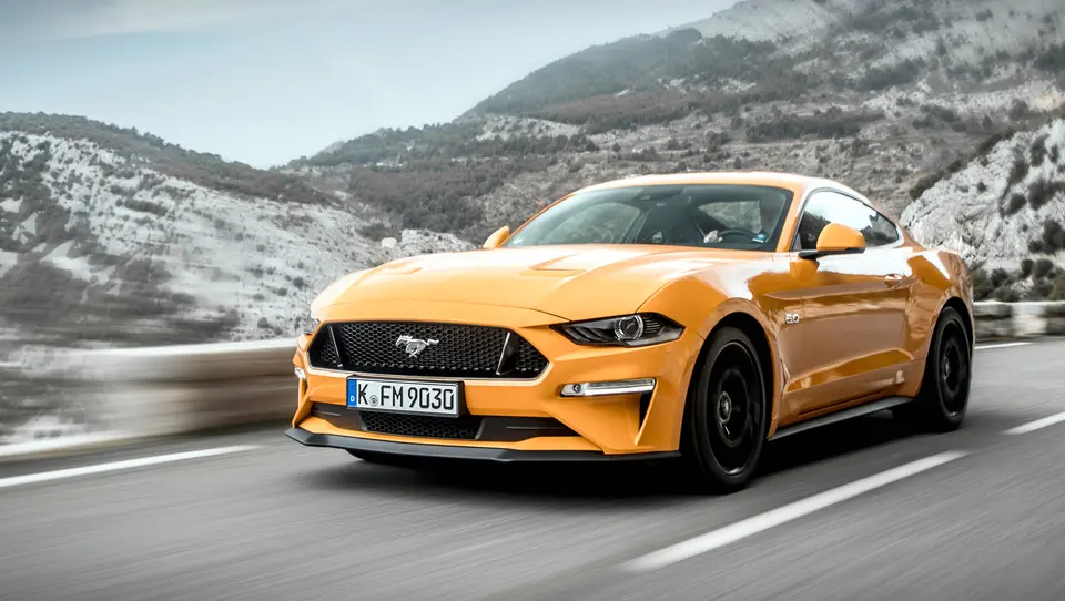 فورد موستانگ: پیشرانه 8 سیلندر V شکل با 5.0 لیتر حجم