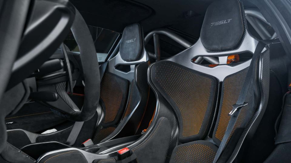 نوویتک مک‌ لارن 765LT