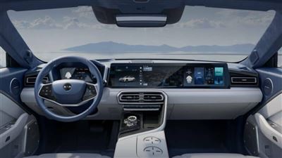 سار دراگون مکا سدانی برقی از زیرمجموعه گریت‌ وال