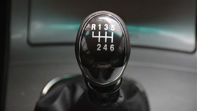 گیربکس و دسته دنده کی ام سی T8