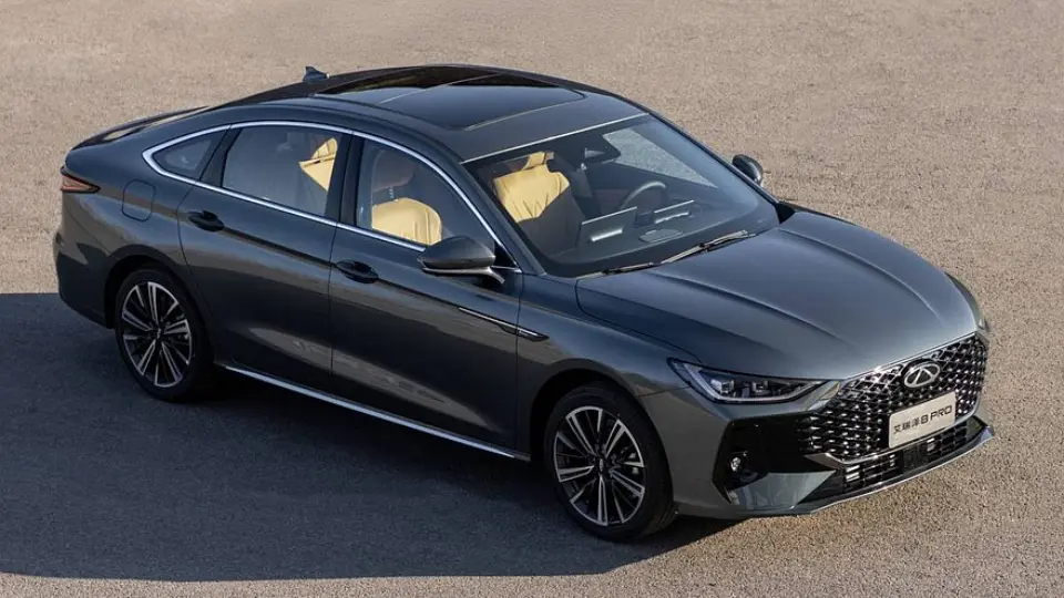 2026 چري آريزو 8 پرو