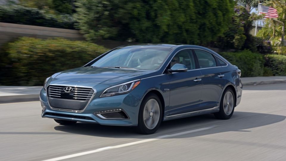 هیوندای سوناتا پلاگین هیبرید