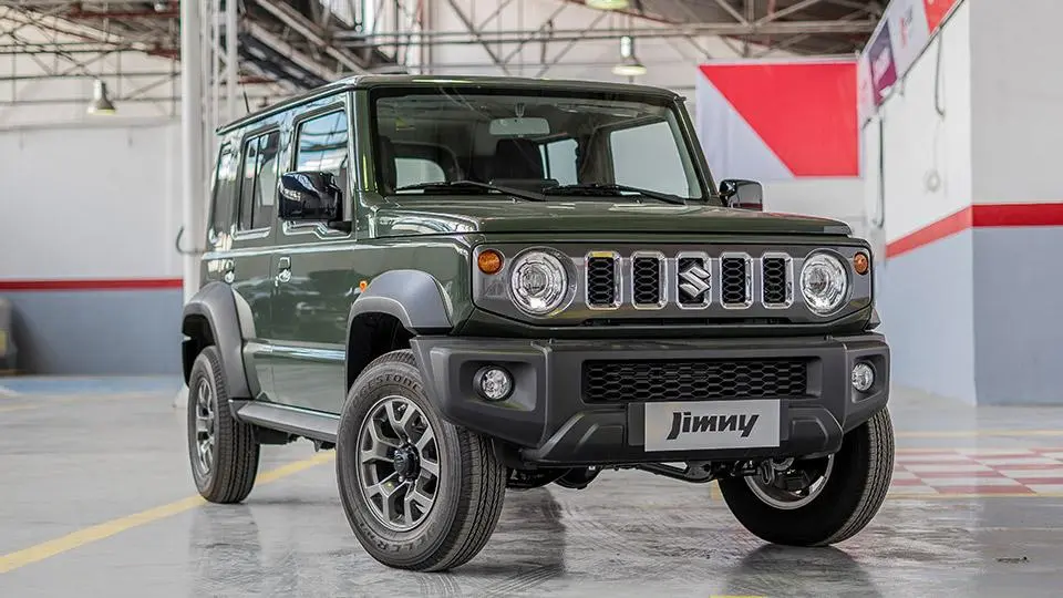 سوزوکي جيمني چهار در