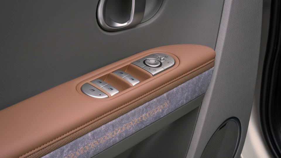 هیوندای آیونیک 5 صد سالگی دیزنی