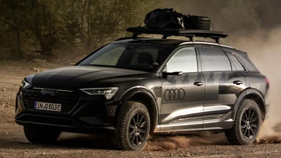 آئودي Q8 ETron اديشن داکار