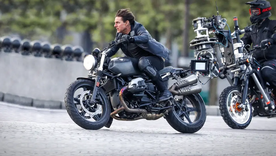 غیرممکن شش: ب‌ام‌و R nineT