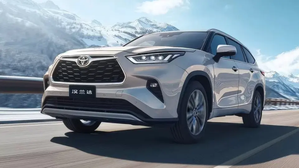 2026 تويوتا هايلندر