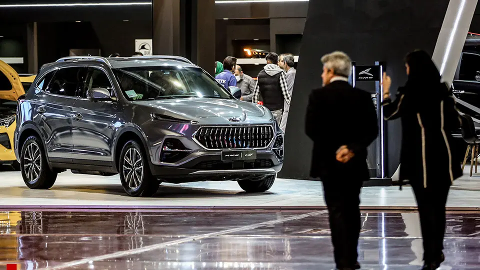 نمايشگاه خودرو اصفهان 1401