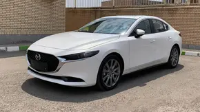 کرولاکراس حریف مزدا نشد؛ بررسی سود ثبت نام وارداتی ها در آذر 1404