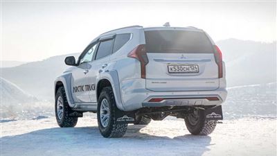 میتسوبیشی پاجرو اسپرت با تیونینگ آرکتیک تراکس