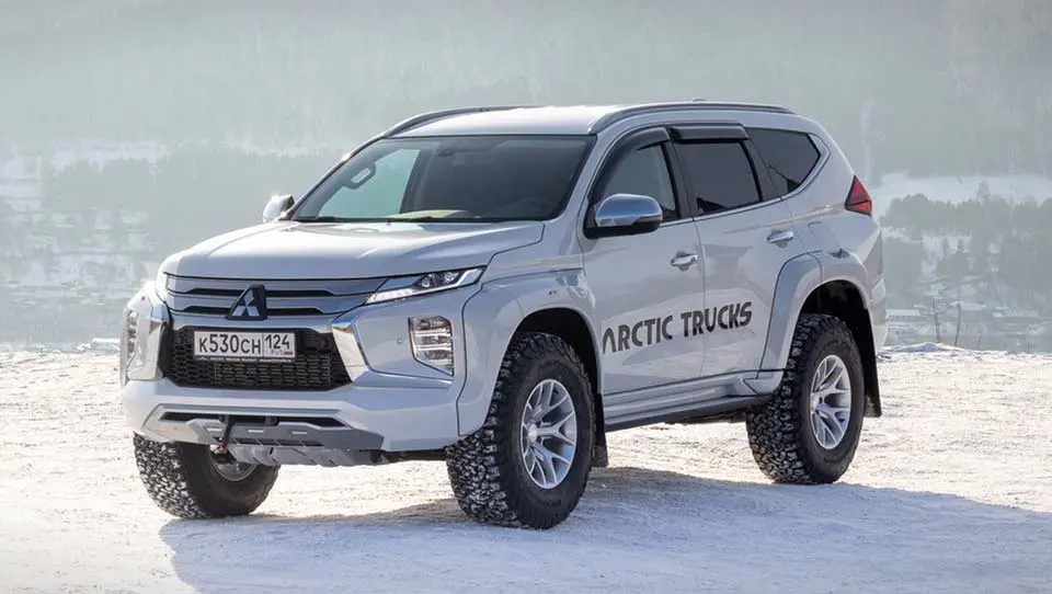 ميتسوبيشي پاجرو اسپرت با تيونينگ آرکتيک تراکس