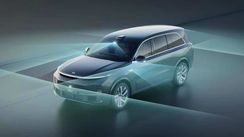 لی اتو L9 پرو EREV