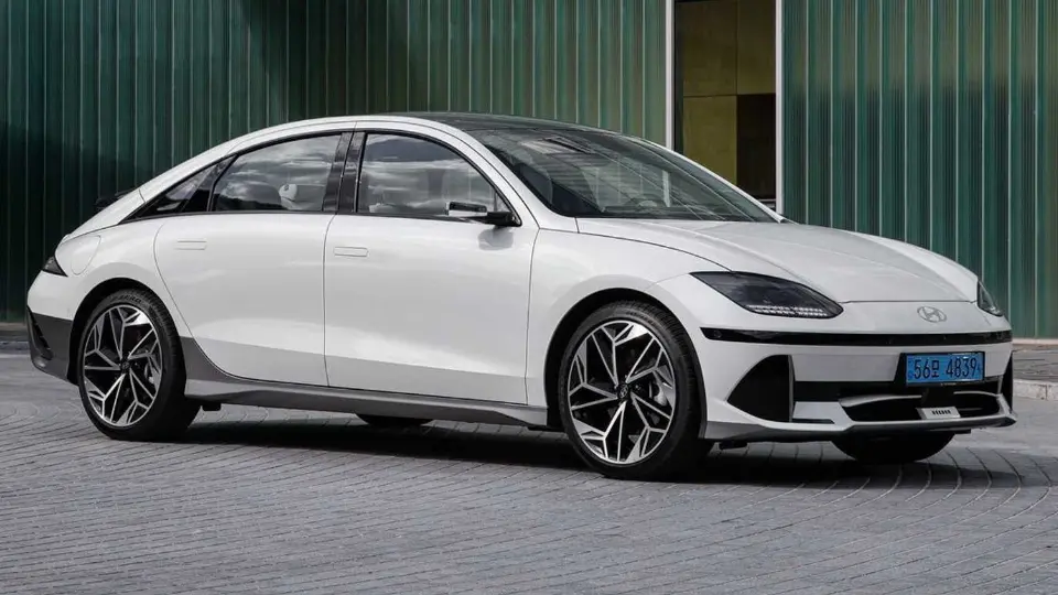 هيونداي آيونيک 6 با قابليت پيمايش 614 کيلومتر