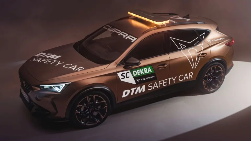 کوپرا فورمنتور VZ5 خودروي ايمني DTM