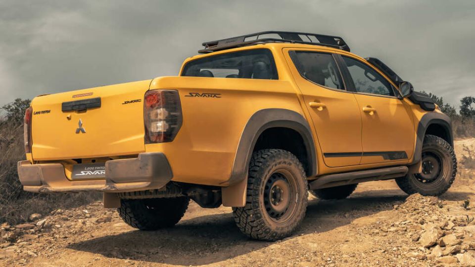 میتسوبیشی L200 تریتون ساوانا 2024