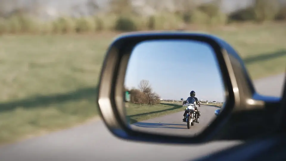 5 - همیشه در نقطه کورید