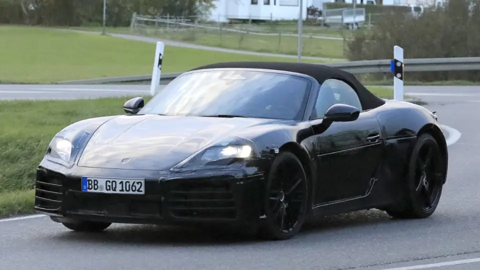 تصاوير جاسوسي پورشه 718 باکستر برقي