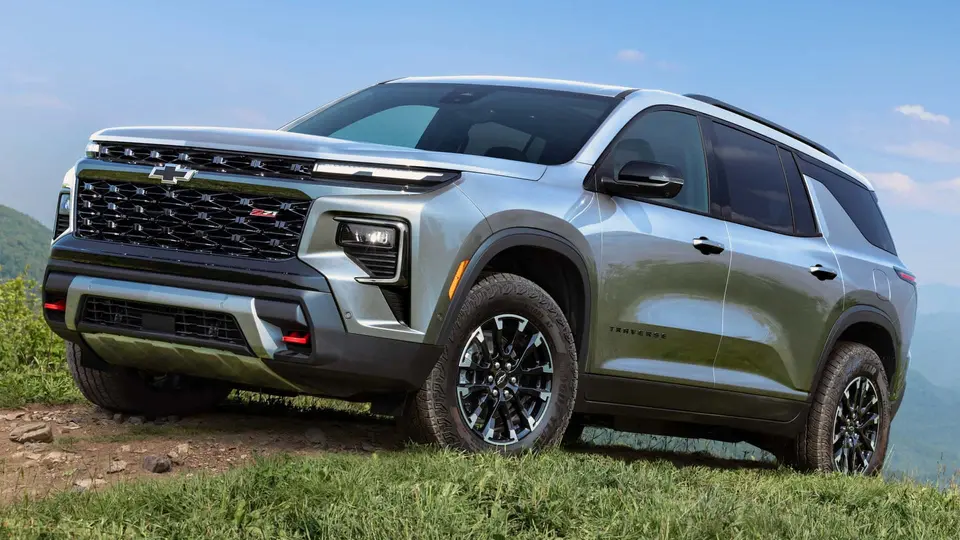 شورولت تراورس 2024