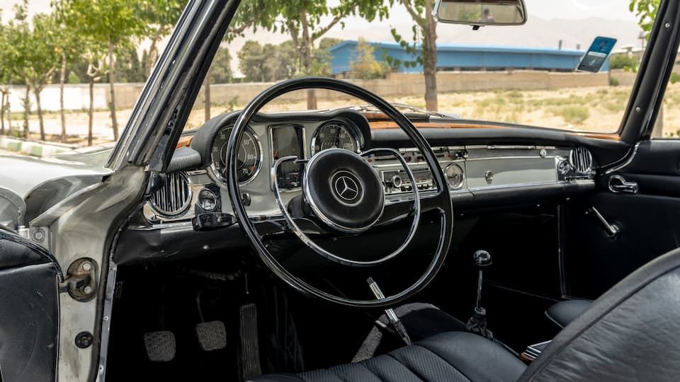 مرسدس بنز 230SL پاگودا 1966