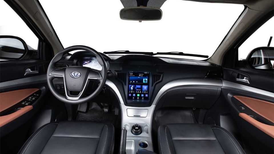 کندی K32 یک UTV برقی