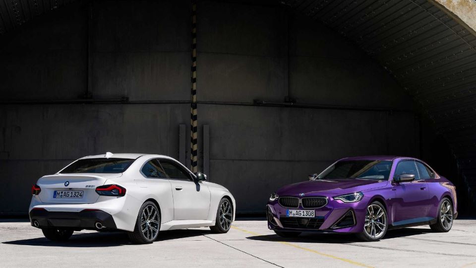 ب ام و سری 2 مدل 2022