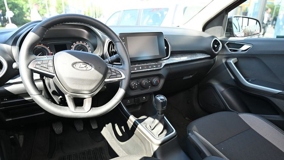 لادا ایسکرا