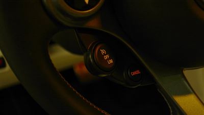 کنترلرهای روی فرمان در اسمارت فورفور