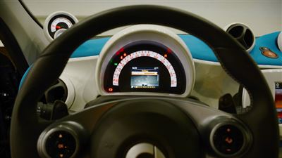 نمایشگرهای پشت فرمان اسمارت فورفور