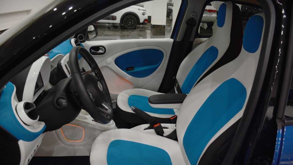 صندلی های ردیف جلو اسمارت فورفور