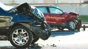 قیمت خودرو متعارف و نامتعارف سال 1404 در بیمه