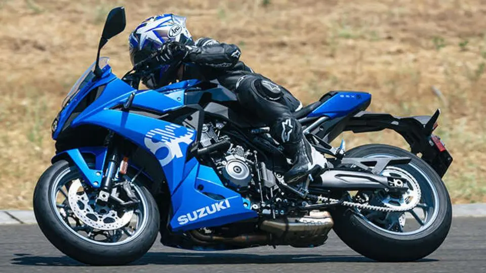 معرفي سوزوکي GXS-8R