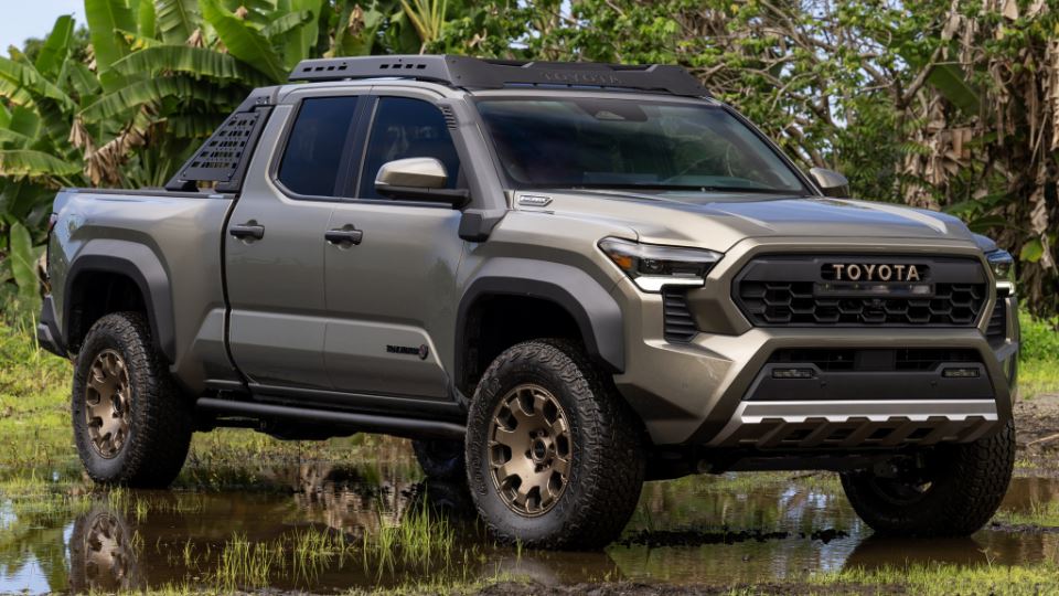 تویوتا تاکوما 2024