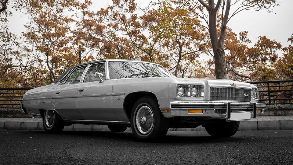 شورولت کاپريس 1975