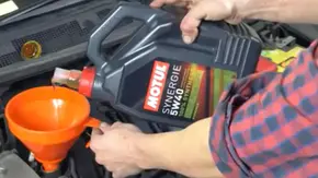 معرفی بهترین روغن موتور برای رنو مگان منبع سایت باما