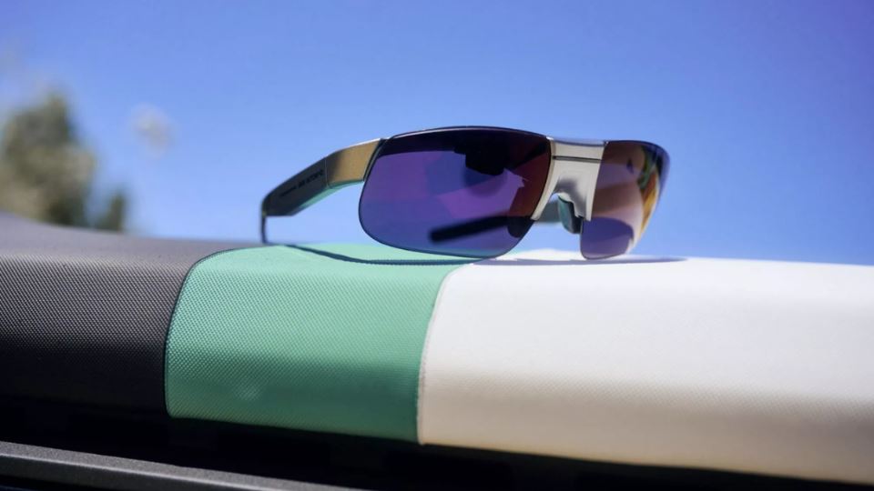 عینک ب‌ام‌و برای موتورسواران