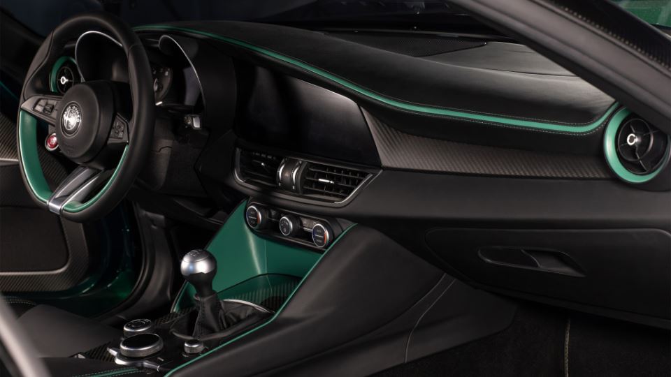 آلفارومئو جولیا SWB زاگاتو