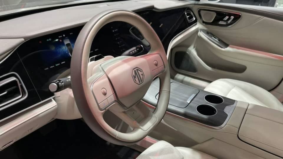 ام جی 9 سدانی برقی برای بازار اروپا