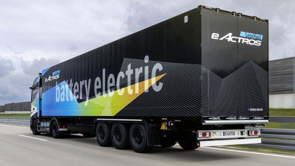 مرسدس بنز ای-اکتروس LongHaul