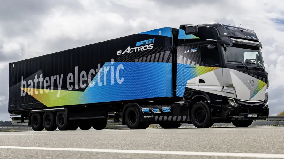 مرسدس بنز اي-اکتروس LongHaul